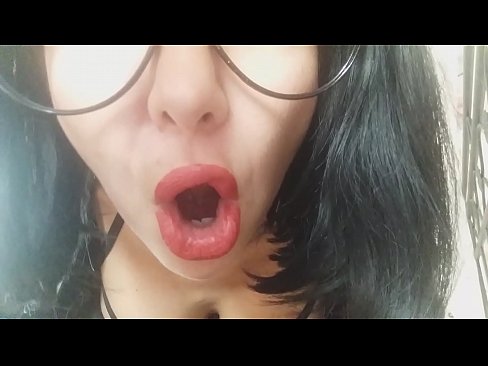❤️ Maitia, zure amaordeak ez dizu gaur eskolara joaten utziko... Gehiegi behar zaitut... ❤ Super pornoa gugan ❌